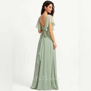 Bridesmaid Dress sage green size 16